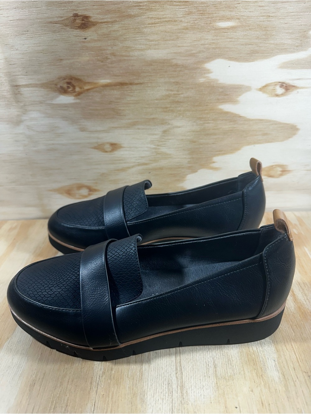 Dr Scholl’s Black Slip-On Platform Loafers Women’s Size 7.5 Wide
